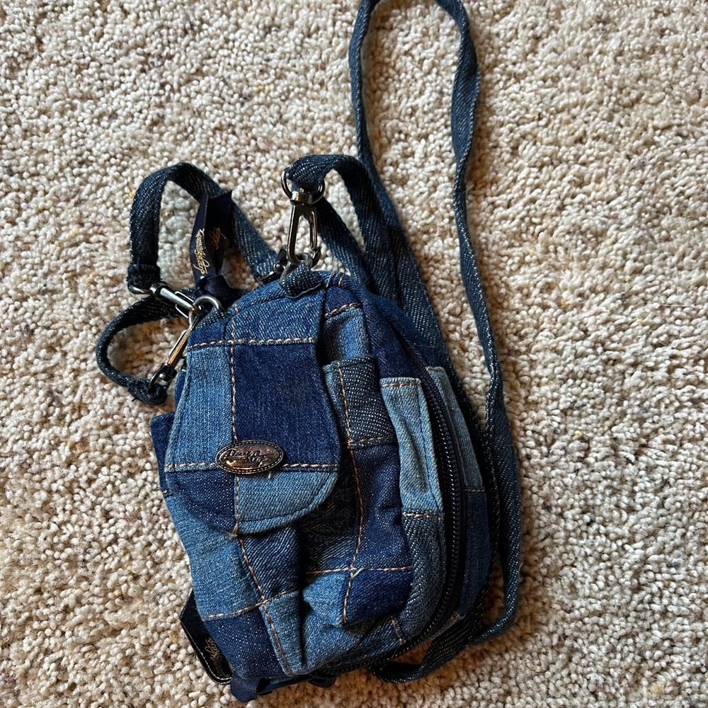 Donna Sharp Denim small purse/cellphone holder.